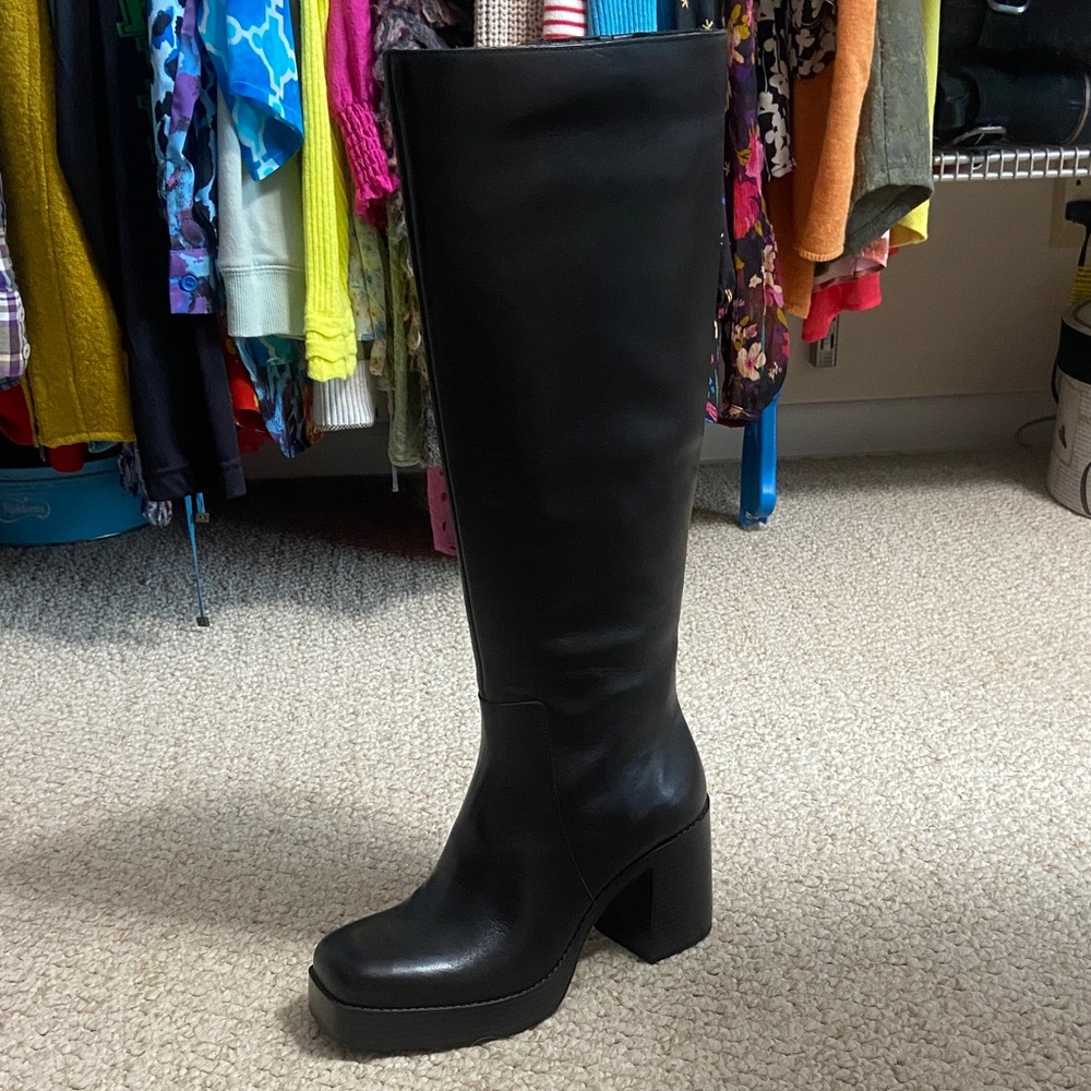 Gianni Black Knee Boots